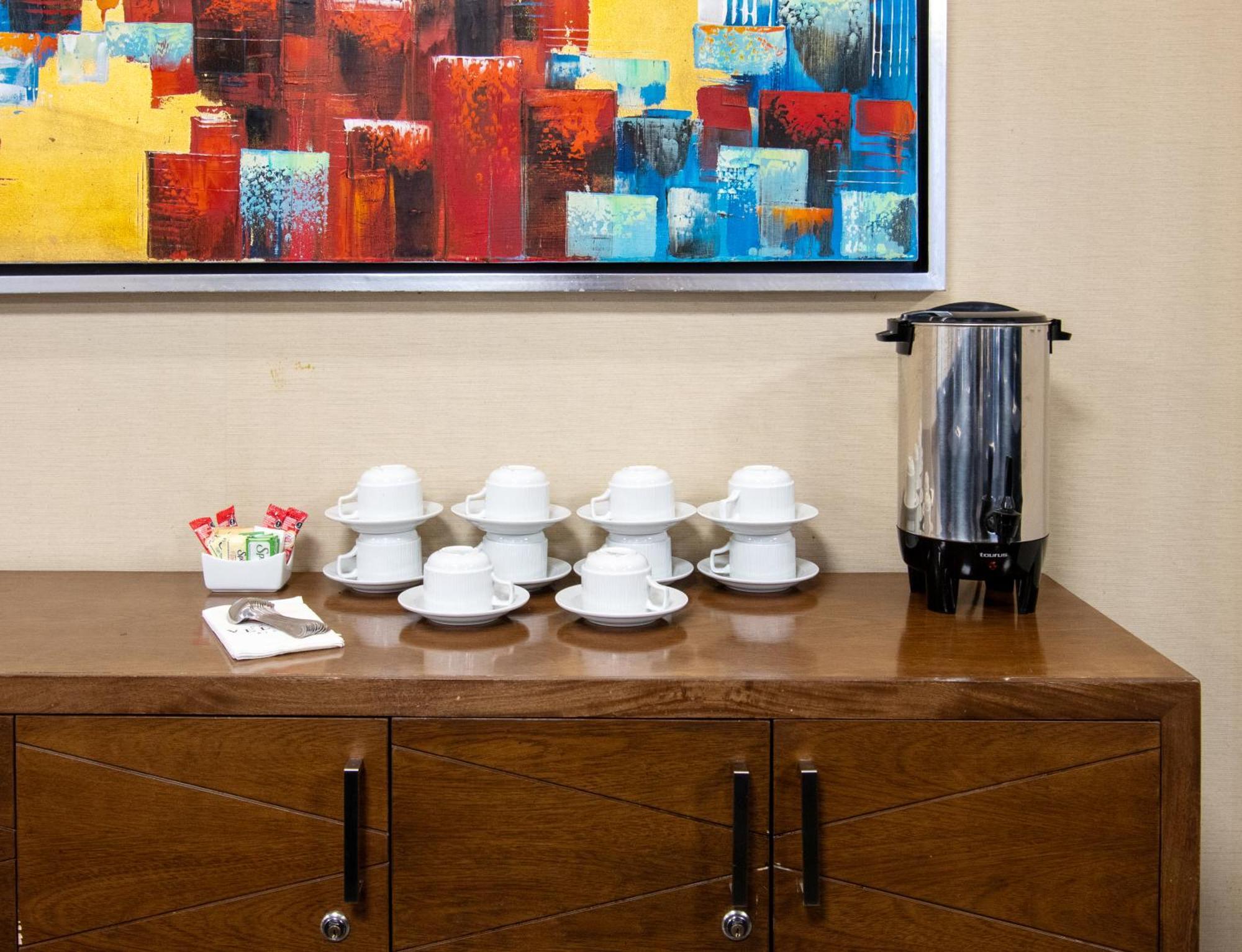 Hotel Velvet Plaza Guadalajara Dış mekan fotoğraf