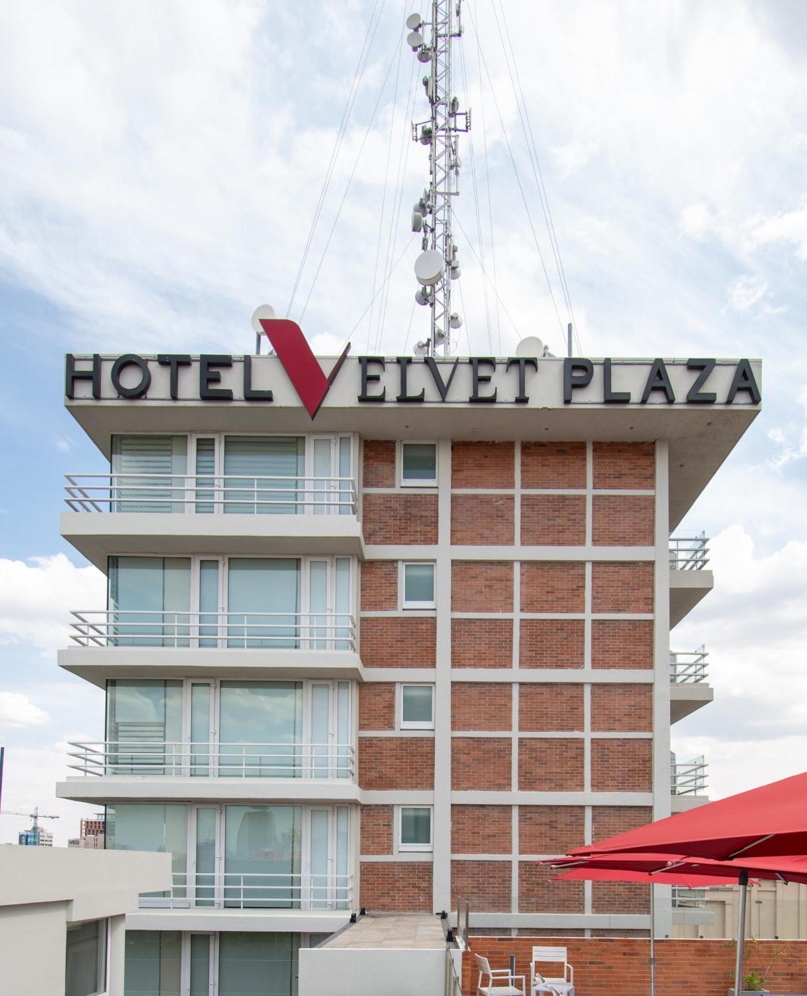 Hotel Velvet Plaza Guadalajara Dış mekan fotoğraf